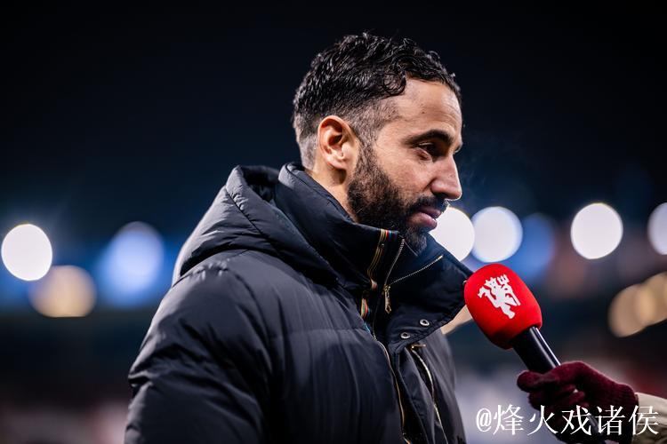 阿莫林:比赛未胜因细节问题,与阵型无关 阿莫林:比赛未胜因细节问题,与阵型无关